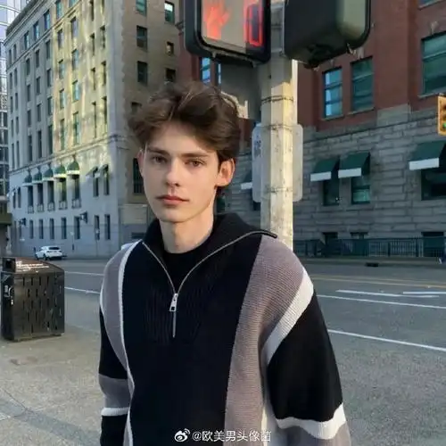 6686体育app铁牌作者Drew