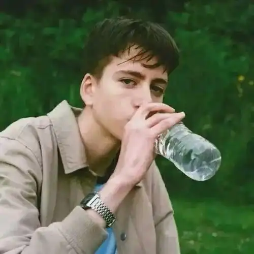 6686体育app海外作者Niamh