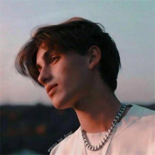 6686体育app官方作者Brad