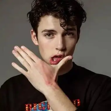 6686体育app钻石作者琉璃水色