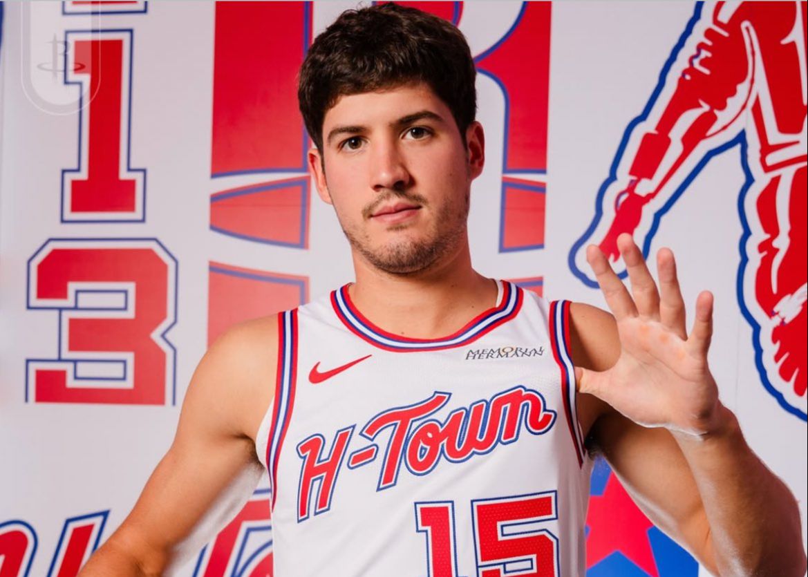 Windhorst：火箭或需要一名资深控卫，谢泼德守卫不行