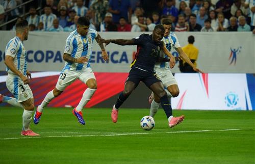 阿根廷 vs 厄瓜多尔